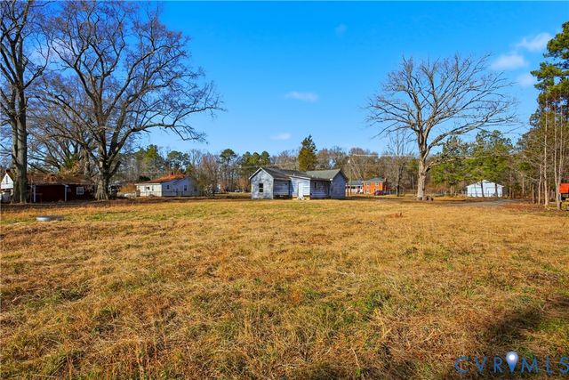1675 Meadow Rd, Sandston, VA 23150