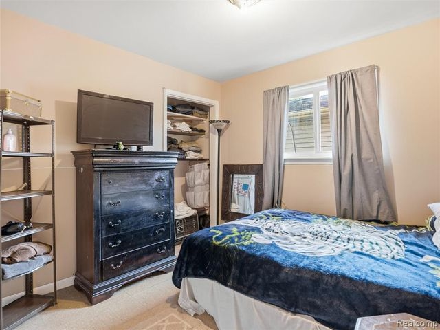 15714 Mcguire Street, Taylor, MI 48180