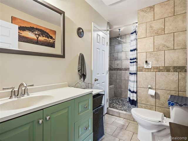 15714 Mcguire Street, Taylor, MI 48180