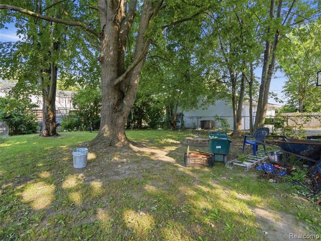 15714 Mcguire Street, Taylor, MI 48180