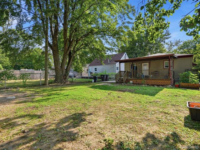 15714 Mcguire Street, Taylor, MI 48180