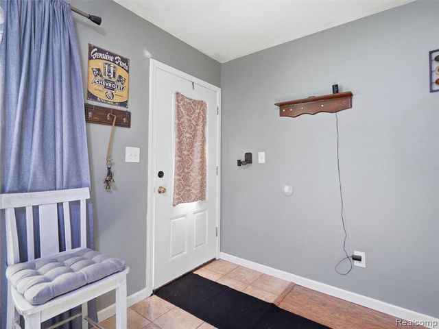 15714 Mcguire Street, Taylor, MI 48180