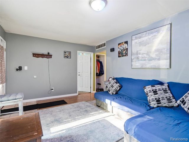 15714 Mcguire Street, Taylor, MI 48180