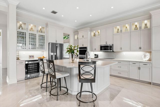 8241 Pyramid Peak Lane, Boynton Beach, FL 33473