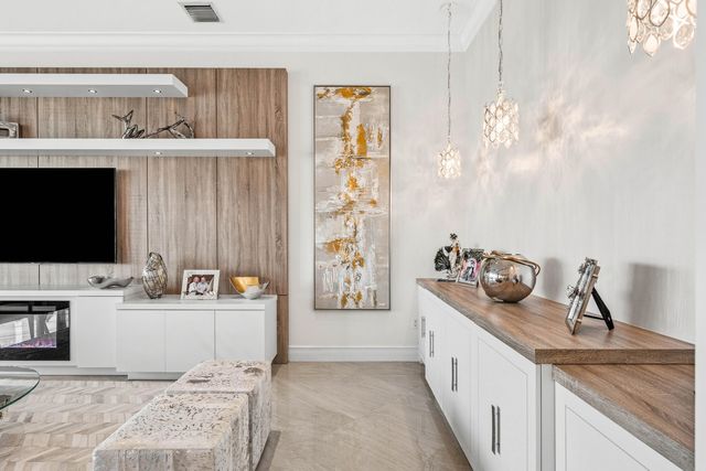 8241 Pyramid Peak Lane, Boynton Beach, FL 33473