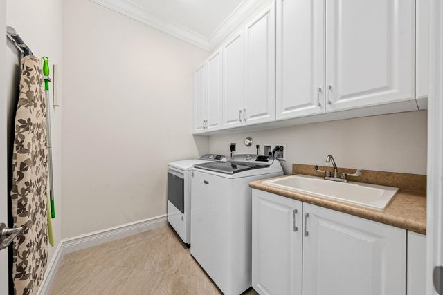 8241 Pyramid Peak Lane, Boynton Beach, FL 33473