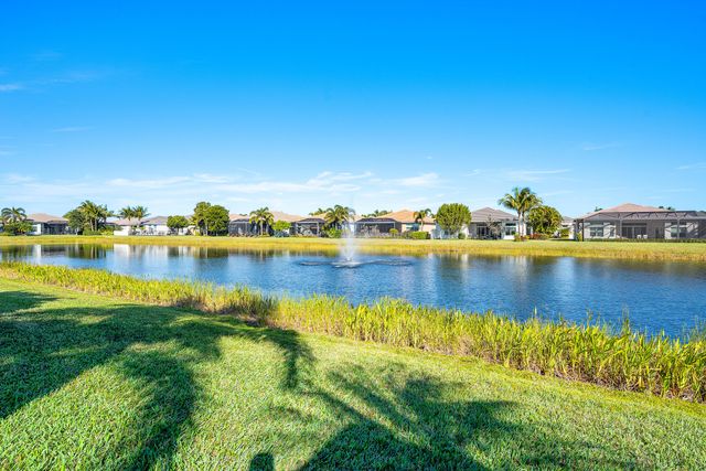 8241 Pyramid Peak Lane, Boynton Beach, FL 33473