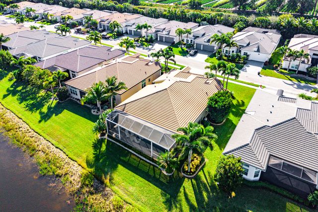 8241 Pyramid Peak Lane, Boynton Beach, FL 33473