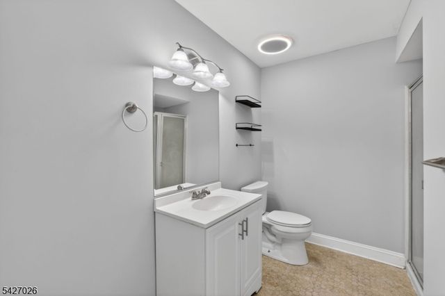 102 Federal Hill Rd 102, Pompton Lakes Boro, NJ 07442