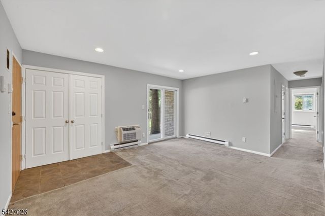 102 Federal Hill Rd 102, Pompton Lakes Boro, NJ 07442