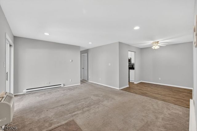 102 Federal Hill Rd 102, Pompton Lakes Boro, NJ 07442