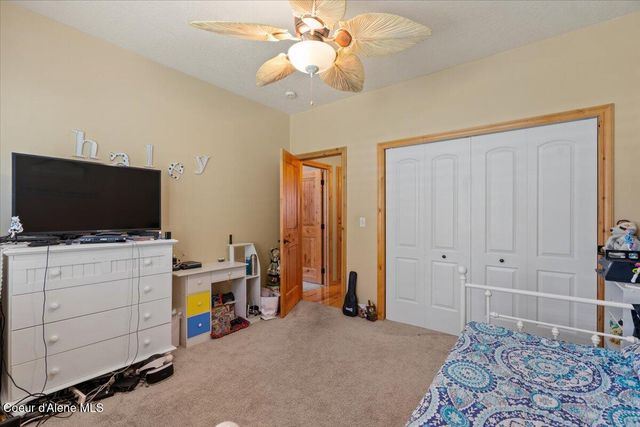 3859 S BRENTWOOD LN, Coeur D'alene, ID 83814