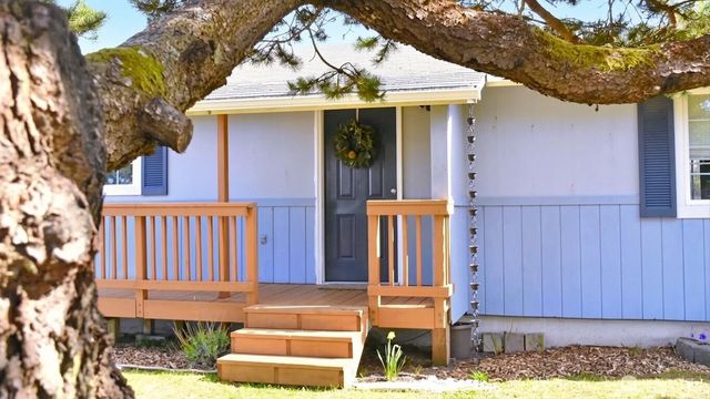 35102 H Place, Ocean Park, WA 98640