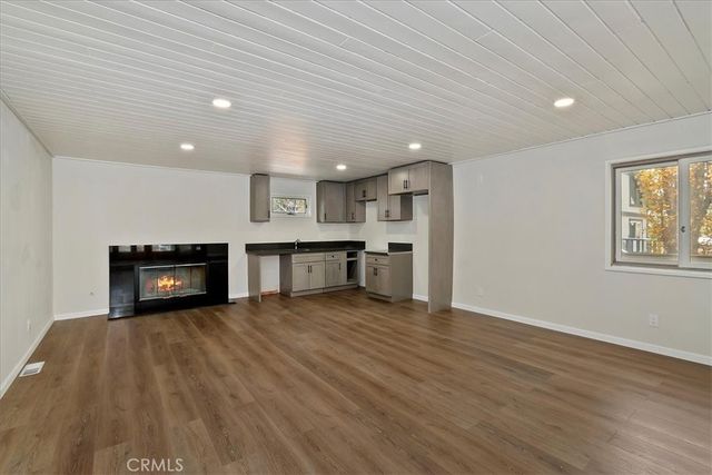42736 Tannenbaum Platz, Big Bear Lake, CA 92315