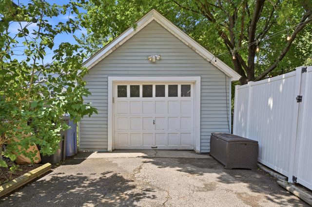 4720 Xerxes Avenue S, Minneapolis, MN 55410