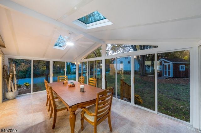 26 Pihlman Pl, Chatham Boro, NJ 07928