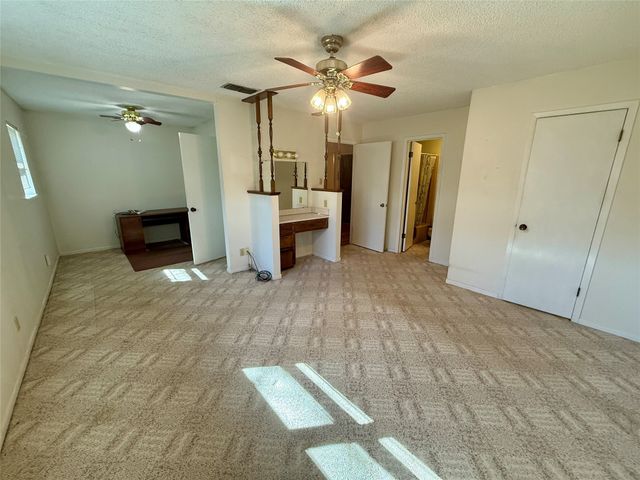 1401 W Hill Lane, Coleman, TX 76834