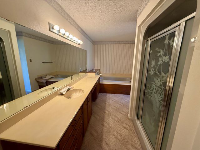 1401 W Hill Lane, Coleman, TX 76834