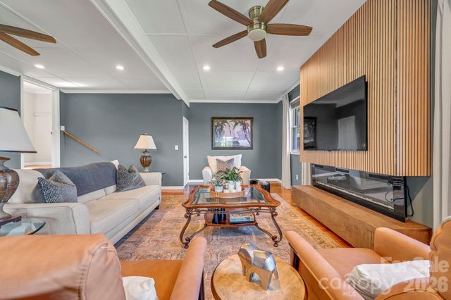 170 Bull Creek Road, Mars Hill, NC 28754