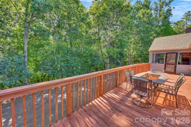 170 Bull Creek Road, Mars Hill, NC 28754