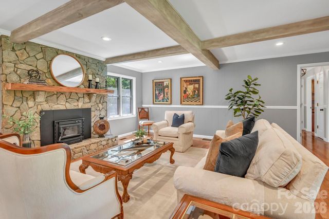 170 Bull Creek Road, Mars Hill, NC 28754