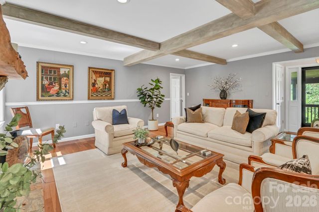 170 Bull Creek Road, Mars Hill, NC 28754