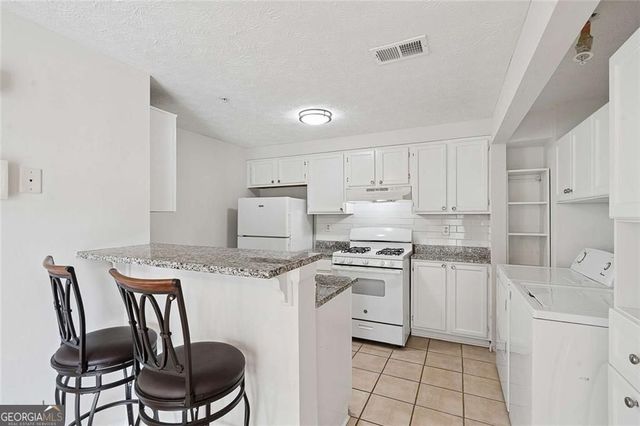 1465 Keys Crossing Drive NE, Brookhaven, GA 30319