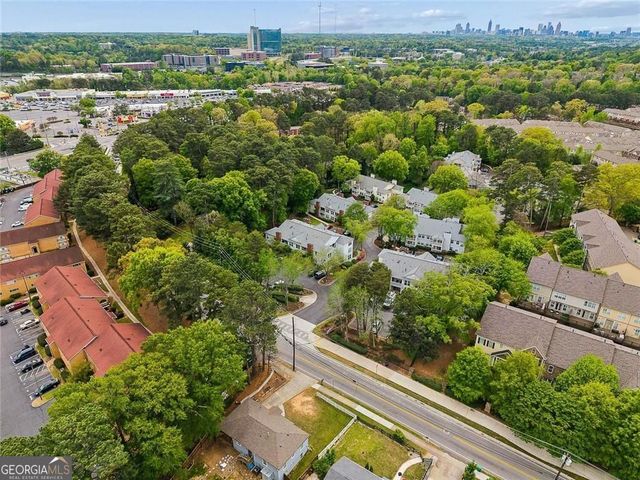 1465 Keys Crossing Drive NE, Brookhaven, GA 30319