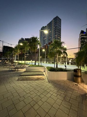200 SE 15th Rd 7G, Miami, FL 33129