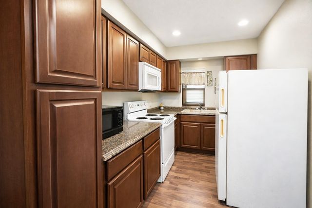 127 Bayou Blue Rd, Houma, LA 70364