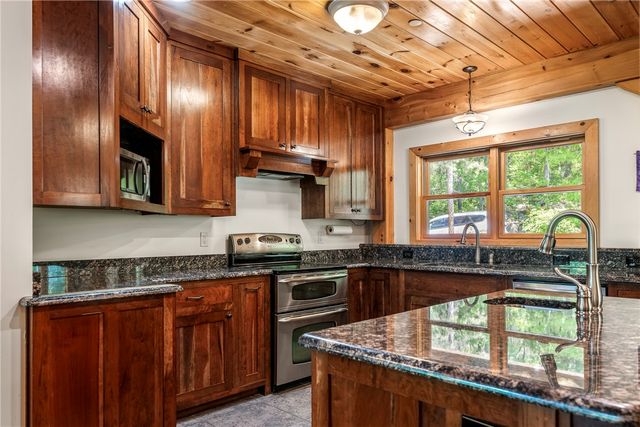 658 Hale Road, Elkins, AR 72727