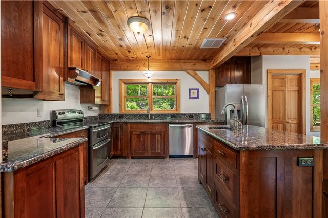 658 Hale Road, Elkins, AR 72727