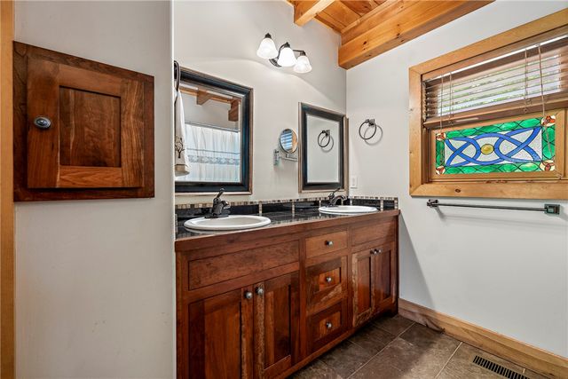 658 Hale Road, Elkins, AR 72727