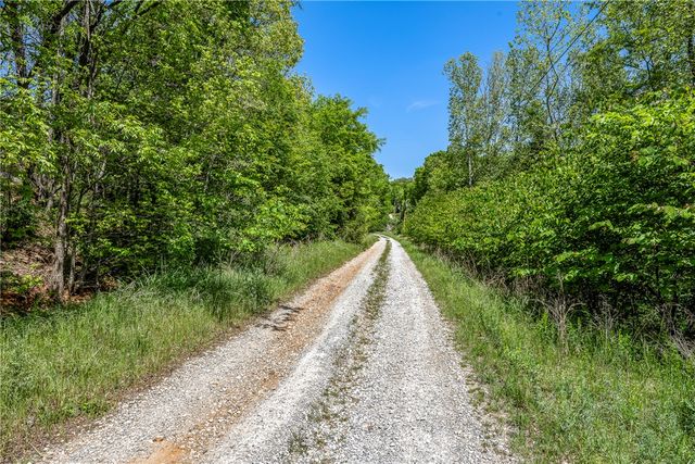658 Hale Road, Elkins, AR 72727