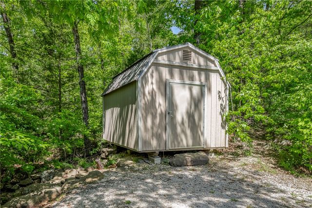 658 Hale Road, Elkins, AR 72727