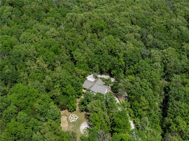 658 Hale Road, Elkins, AR 72727