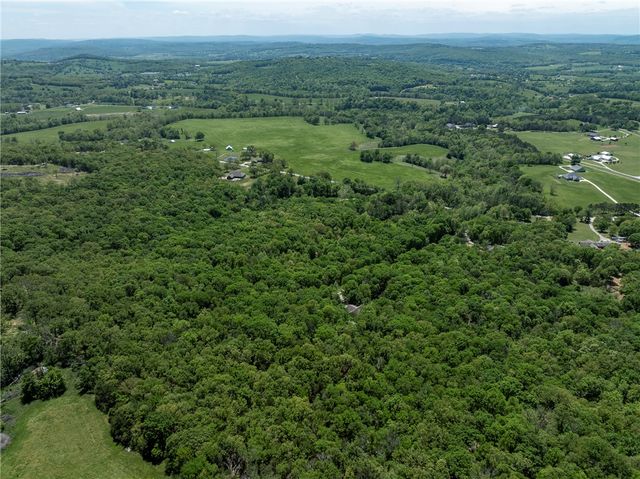658 Hale Road, Elkins, AR 72727