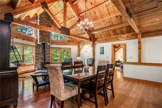 658 Hale Road, Elkins, AR 72727