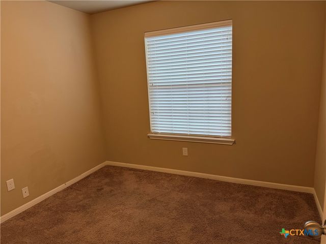 8016 Bridgepointe Drive, Temple, TX 76502