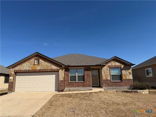 8016 Bridgepointe Drive, Temple, TX 76502