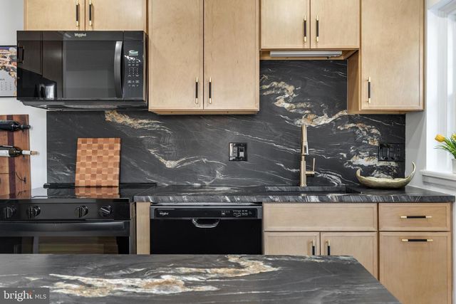 2935 S COLUMBUS ST, Arlington, VA 22206