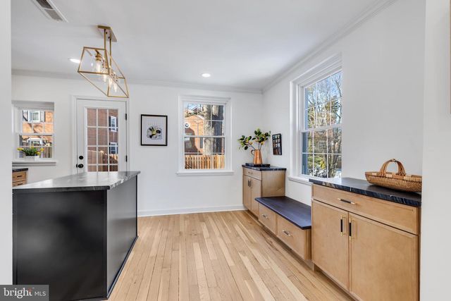 2935 S COLUMBUS ST, Arlington, VA 22206