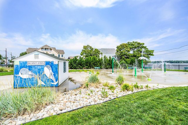 32 E Long Branch Avenue, Ocean Gate, NJ 08740