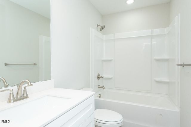 559 Pinnix Road, Burlington, NC 27217