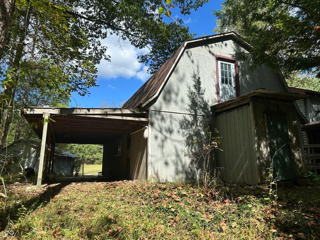 7615 State Road 46 E, Nashville, IN 47448