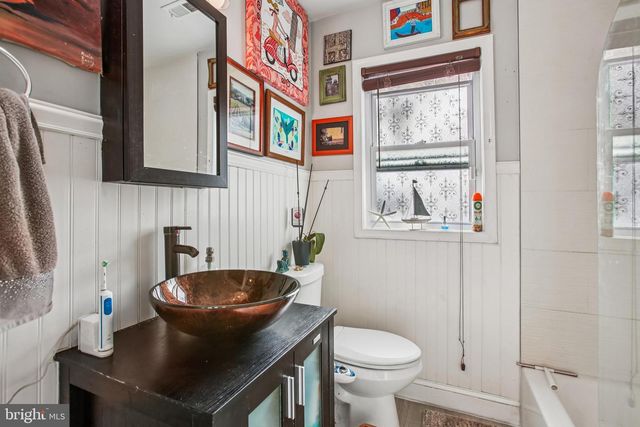 2340 GREEN ST SE, Washington, DC 20020