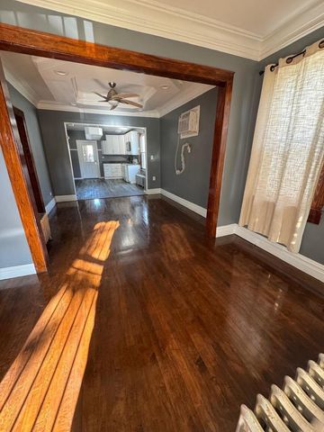13419 S Burley Avenue, Chicago, IL 60633