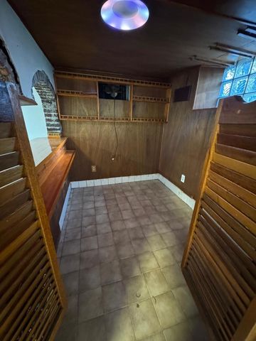 13419 S Burley Avenue, Chicago, IL 60633
