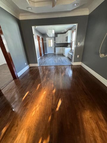 13419 S Burley Avenue, Chicago, IL 60633
