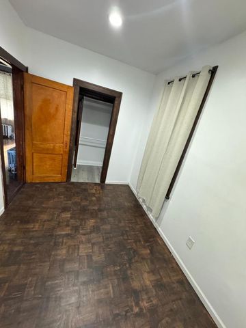 13419 S Burley Avenue, Chicago, IL 60633